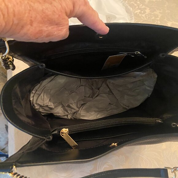 NWT MICHAEL MICHAEL KORS NEWBURY MD GOLD CHAIN LEATHER SHOULDER TOTE - Picture 10 of 11